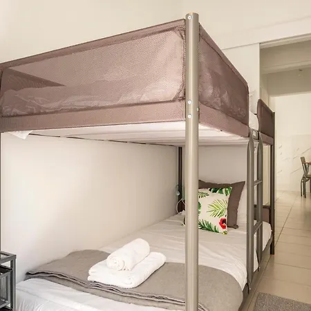 Lägenhet Flowers House *